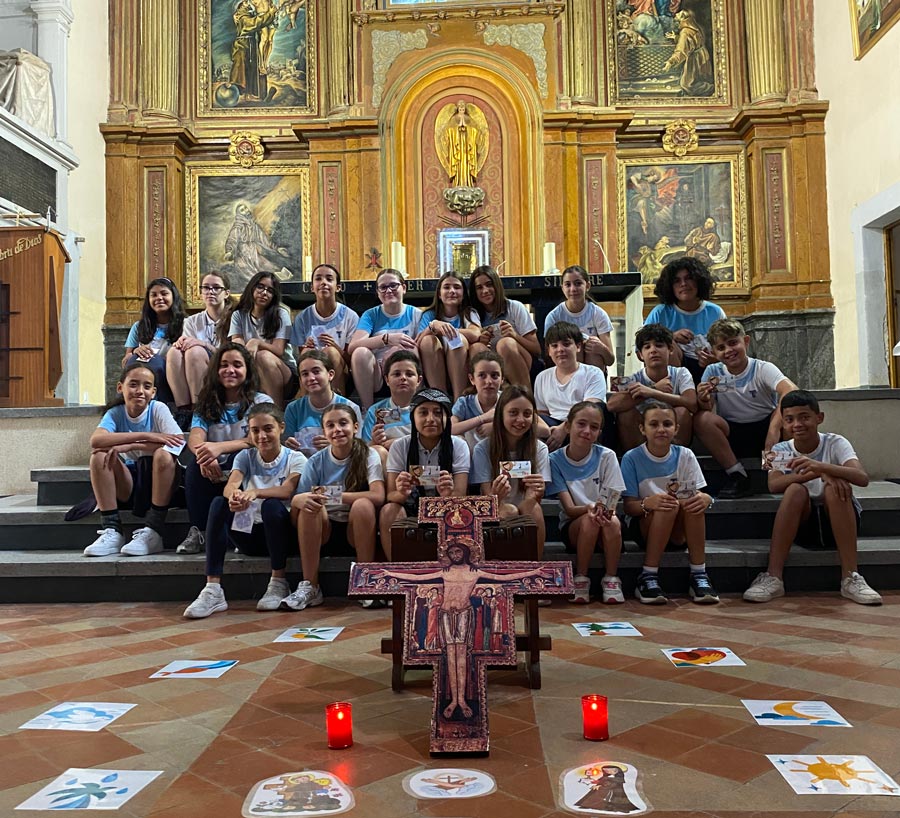 Acción de Gracias en el Colegio La Inmaculada