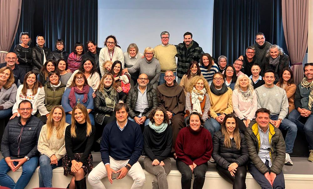 Visita de la Comisión Permanente al colegio de Vilanova i la Geltrú