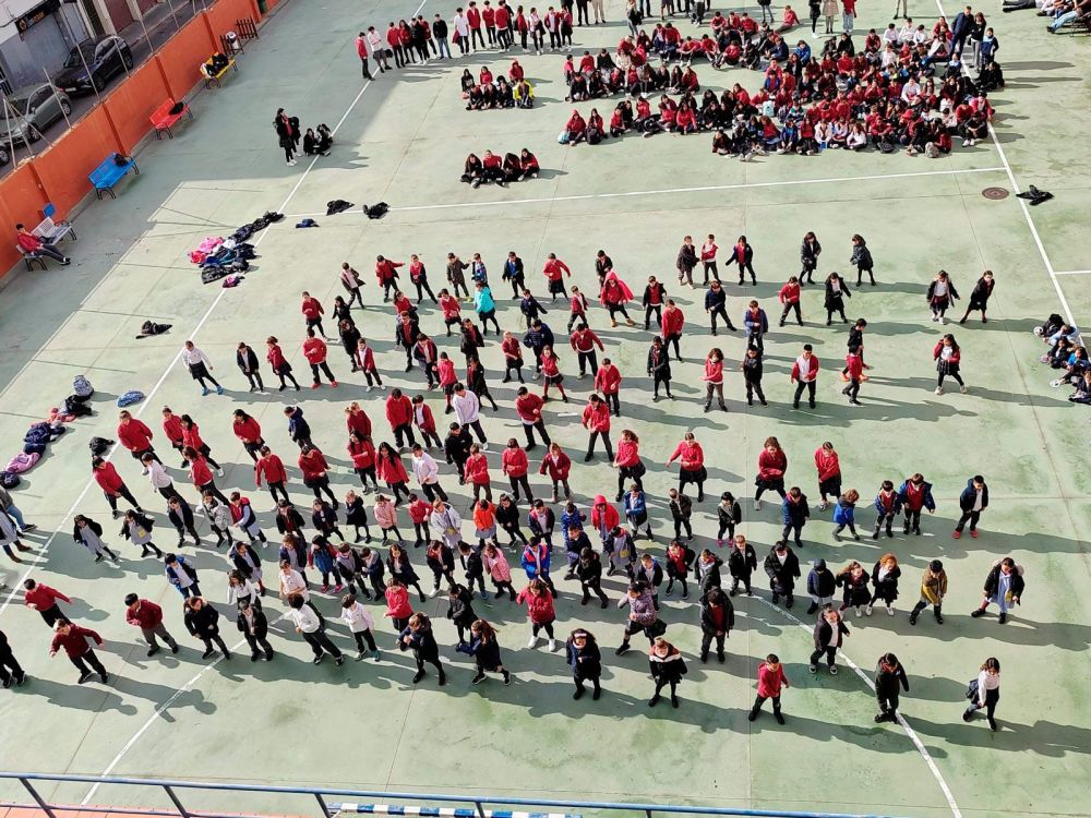 Franciscans de Sabadell celebra el Día Escolar de la No Violencia y la Paz